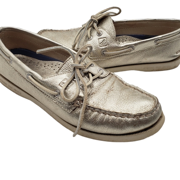 Sperry Shoes - Sperry Top Sider Metallic Silver Womens 8 Leather Boat Deck Shoes9294455